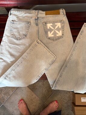 Off-White Light Blue Denim Jeans with Signature Arrow Pocket